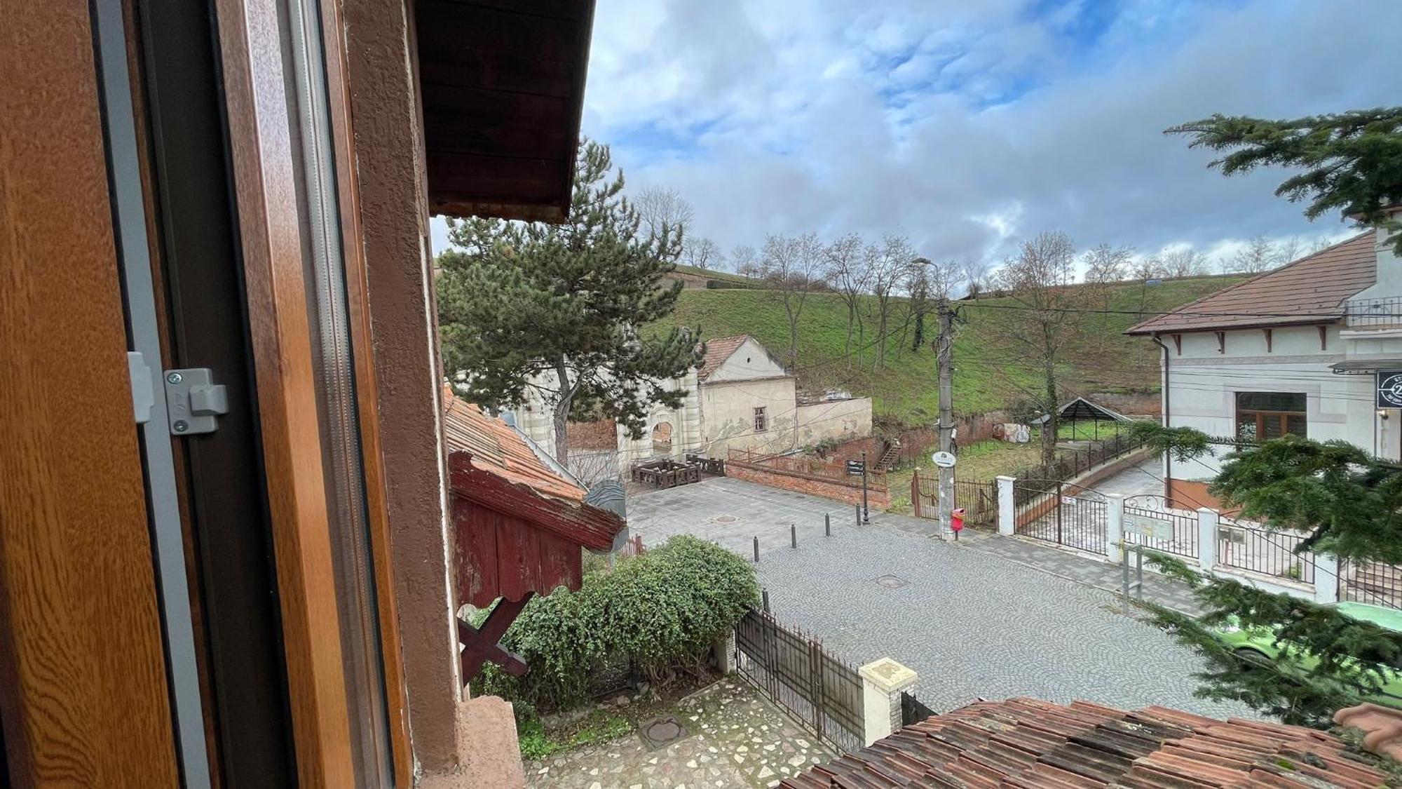 La Poarta Cetatii Villa Алба Юлия Екстериор снимка