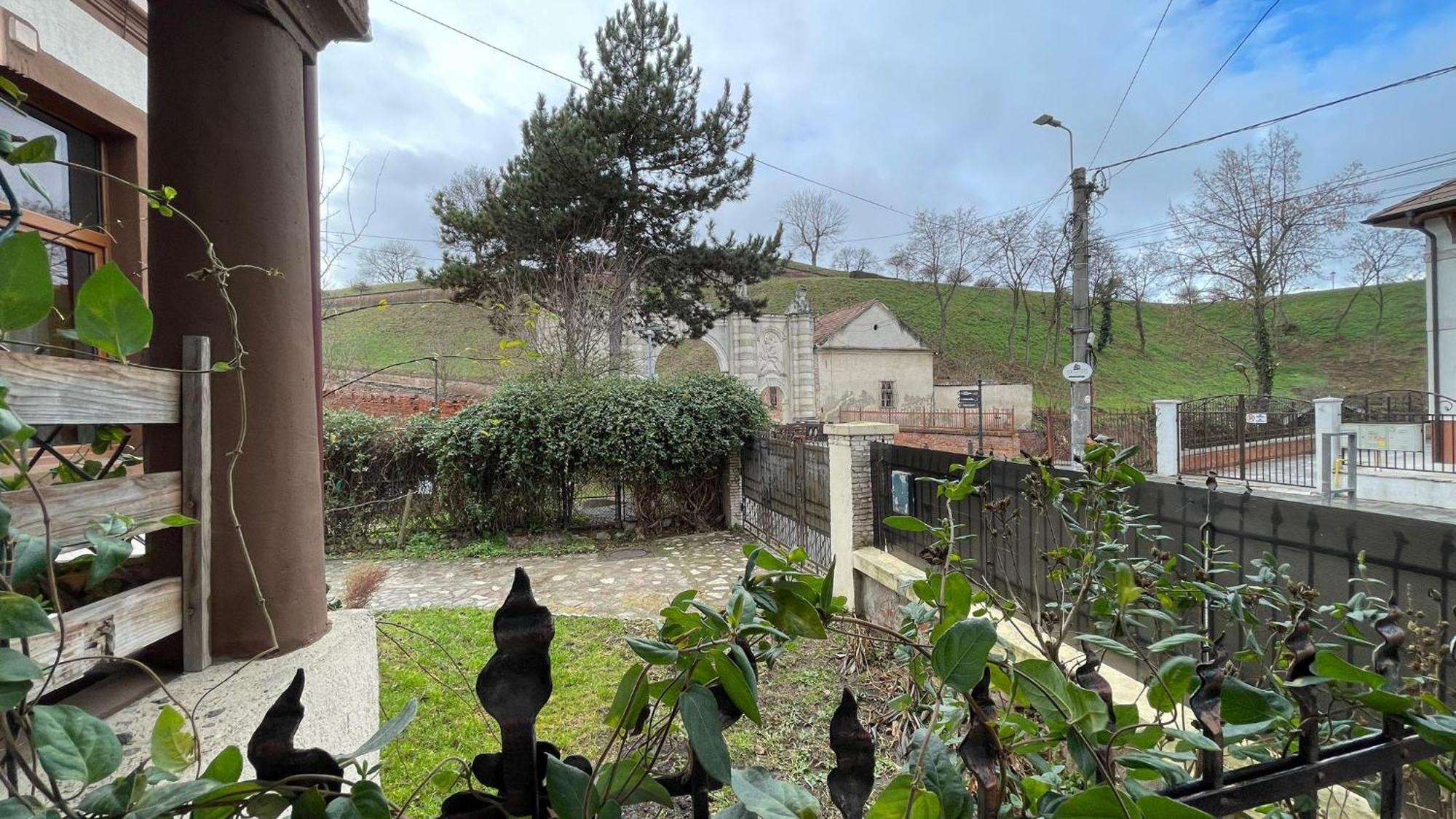 La Poarta Cetatii Villa Алба Юлия Екстериор снимка